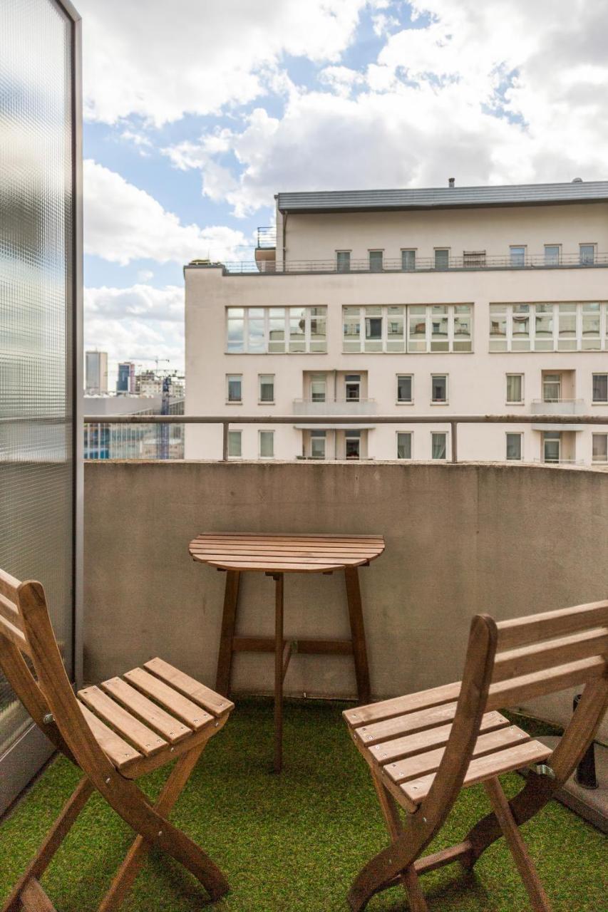Apartments Warsaw Zelazna By Noclegi Renters Varsóvia Exterior foto